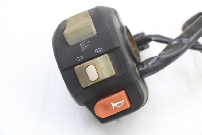photo de COMANDO ESQUERDO TNT MOTOR ROMA 10' 4T 50 (2007 - 2018) - Detalhe da peça