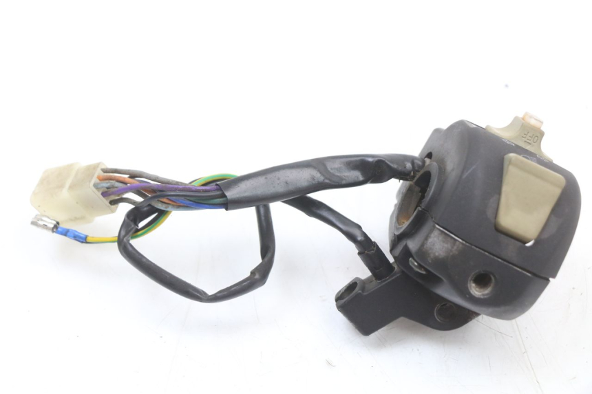 photo de COMANDO ESQUERDO TNT MOTOR ROMA 10' 4T 50 (2007 - 2018) - Zoom do estado de desgaste