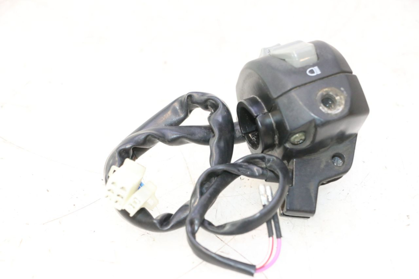photo de COMANDO ESQUERDO TNT MOTOR ROMA 12' 2T 50 (2007 - 2018) - Pontos de fixação