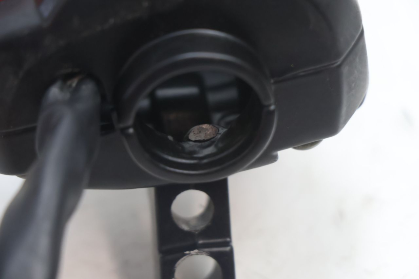 photo de COMANDO ESQUERDO TNT MOTOR ROMA 12' 2T 50 (2007 - 2018) - Outro ângulo de visão