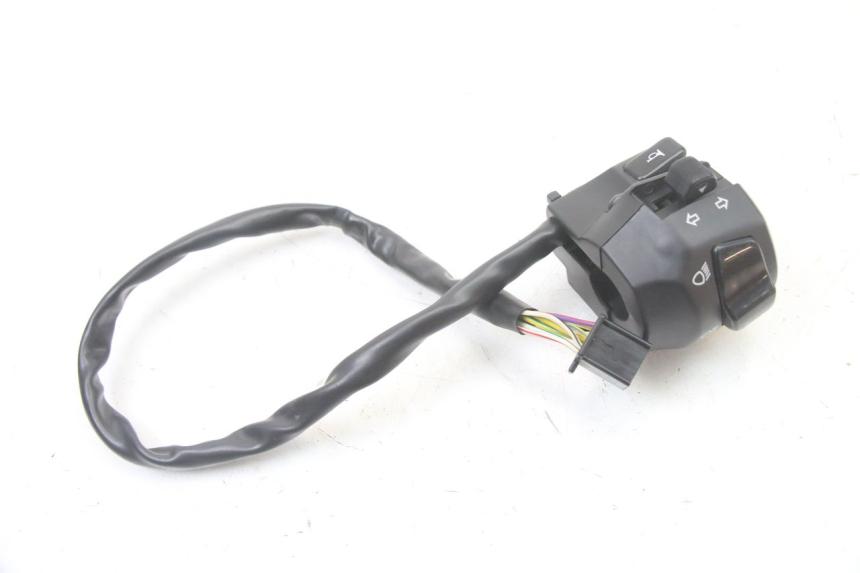 photo de COMANDO ESQUERDO ROYAL ENFIELD HYMALAYAN 410 (2016 - 2023) - Zoom do estado de desgaste