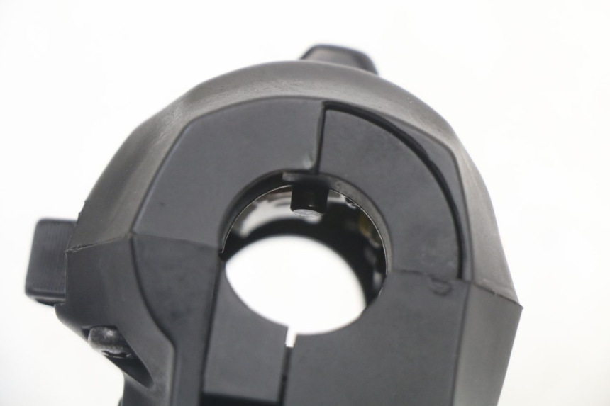 photo de COMANDO ESQUERDO ROYAL ENFIELD SCRAM 411 (2022 - 2024) - Vista geral