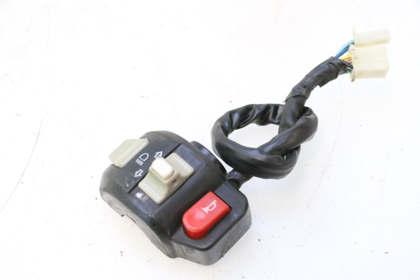 photo de COMANDO ESQUERDO KEEWAY RY6 2T 50 (2011 - 2019) - Pontos de fixação