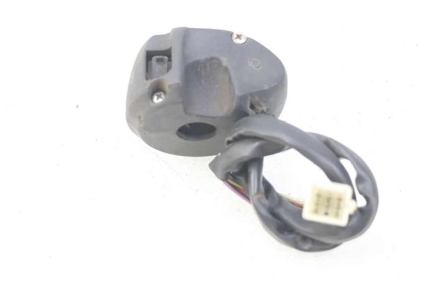 photo de COMANDO ESQUERDO PEUGEOT SATELIS COMPRESSOR K15 125 (2006 - 2009) - Zoom do estado de desgaste