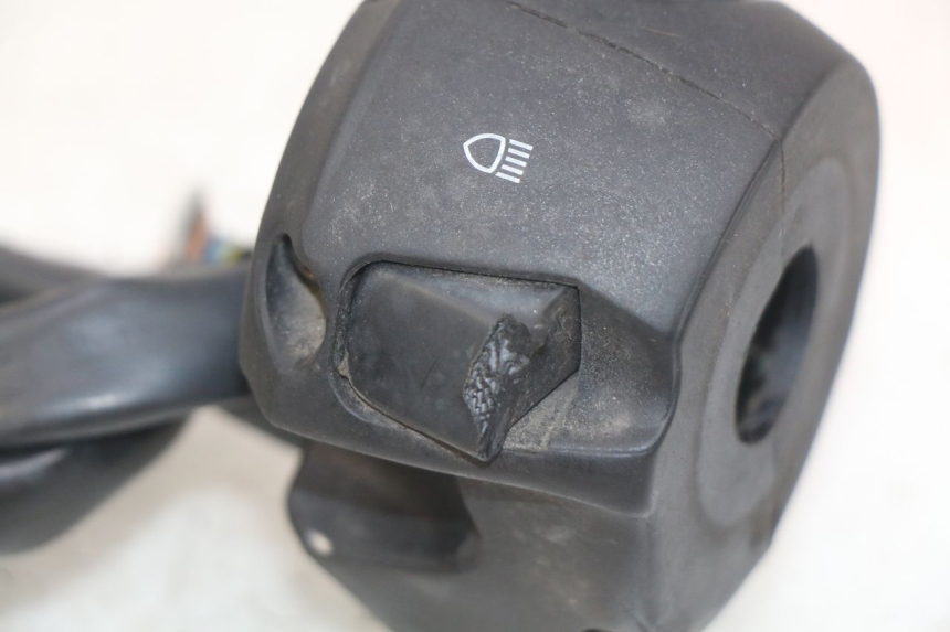 photo de COMANDO ESQUERDO PEUGEOT SATELIS 125 (2010 - 2012) - Ampliação técnica