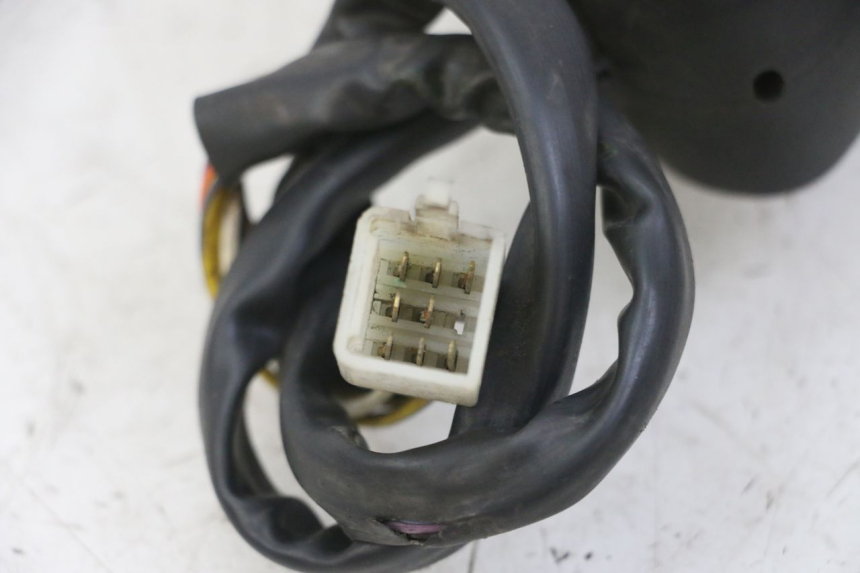 photo de COMANDO ESQUERDO PEUGEOT SATELIS 125 (2013 - 2018) - Detalhe da peça