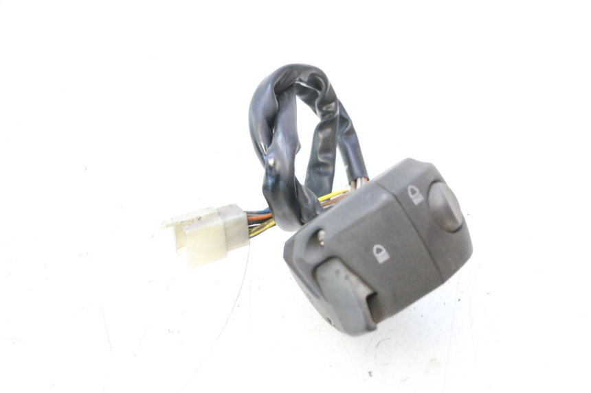 photo de COMANDO ESQUERDO PEUGEOT SATELIS 125 (2006 - 2009) - Pontos de fixação