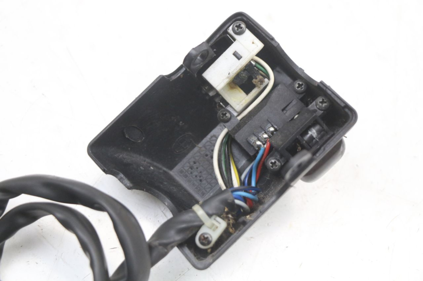 photo de COMANDO ESQUERDO APRILIA SCARABEO GT 125 (1999 - 2007) - Ampliação técnica