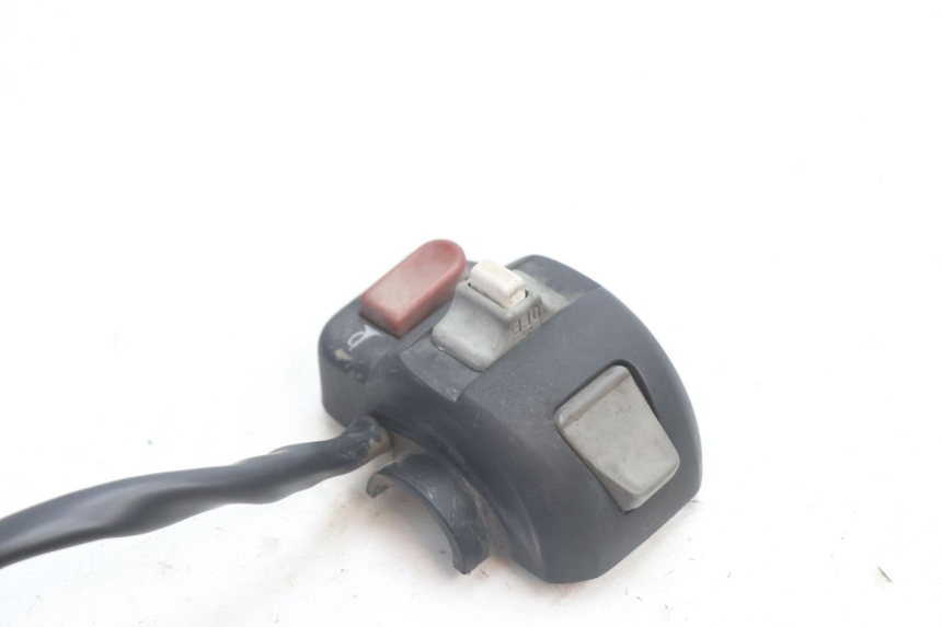 photo de COMANDO ESQUERDO PEUGEOT SPEEDFIGHT LC 50 (1996 - 2002) - Outro ângulo de visão