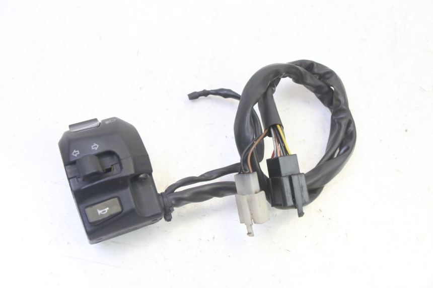 photo de COMANDO ESQUERDO APRILIA SR R 2T LC 50 (2018 - 2021) - Detalhe da peça