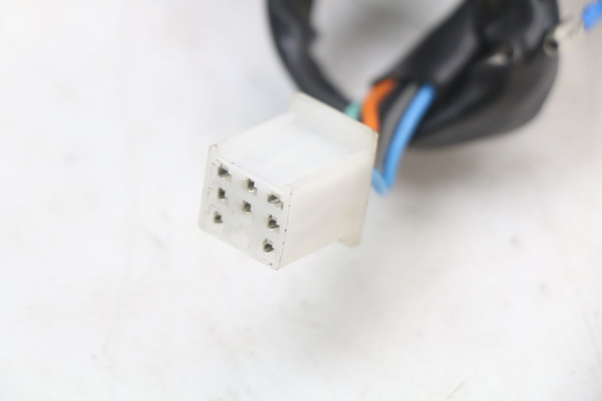 photo de COMANDO ESQUERDO VASTRO STREET X 4T 50 (2016 - 2021) - Estado da superfície