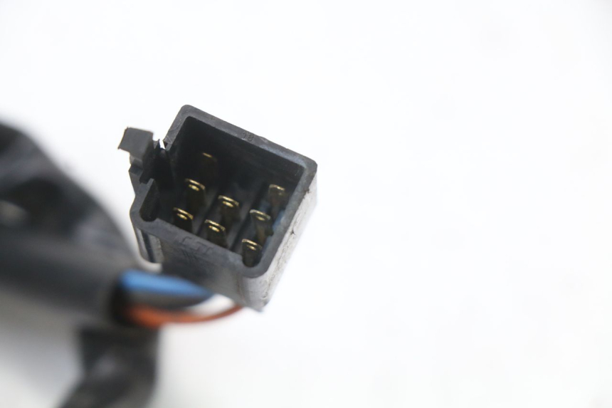 photo de COMANDO ESQUERDO KYMCO SUPER 8 4T 50 (2021 - 2024) - Pontos de fixação