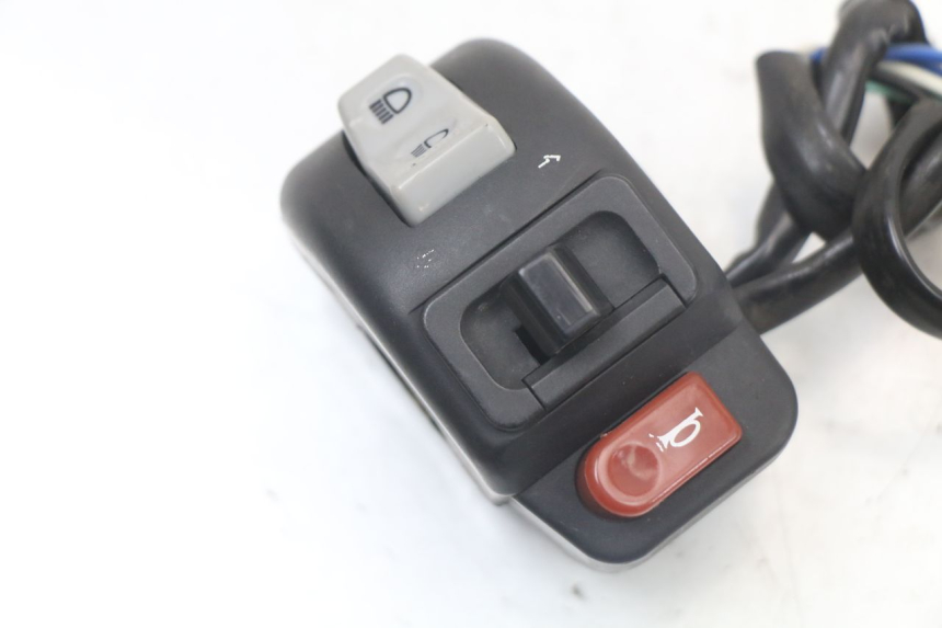 photo de COMANDO ESQUERDO KYMCO SUPER 8 125 (2008 - 2015) - Detalhe da peça