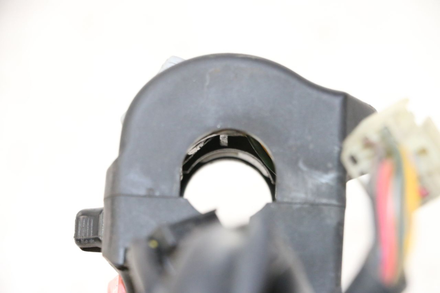 photo de COMANDO ESQUERDO YAMAHA TDM ABS 900 (2002 - 2014) - Ampliação técnica