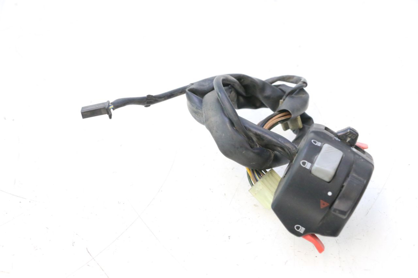 photo de COMANDO ESQUERDO YAMAHA TDM ABS 900 (2002 - 2014) - Zoom do estado de desgaste