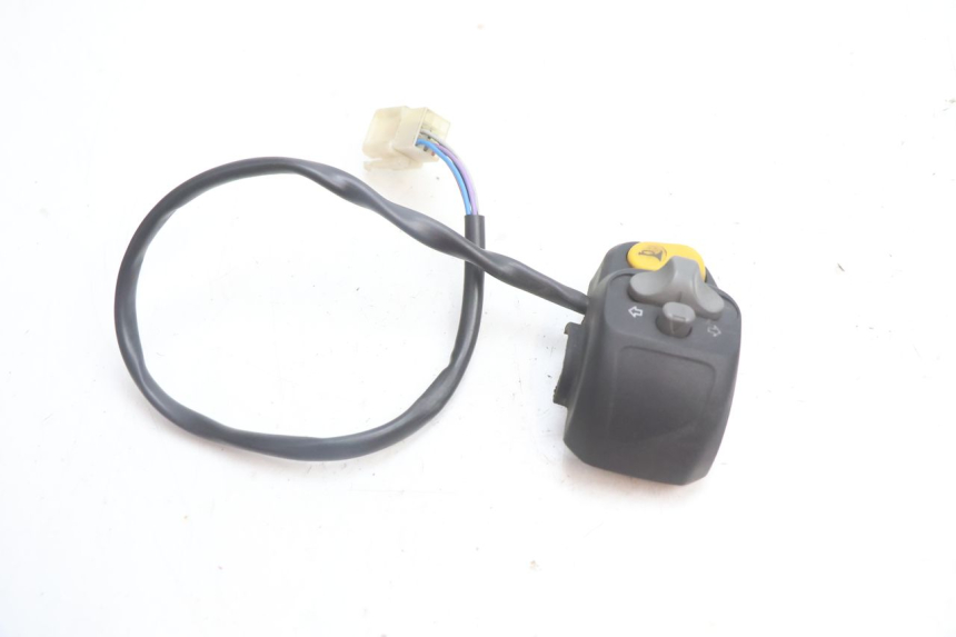 photo de COMANDO ESQUERDO PEUGEOT TKR TREKKER FURIOUS 50 (2005 - 2014) - Zoom do estado de desgaste