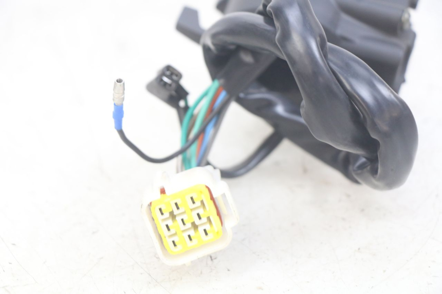 photo de COMANDO ESQUERDO MOTRAC URBAN 4T 50 (2016 - 2024) - Zoom do estado de desgaste