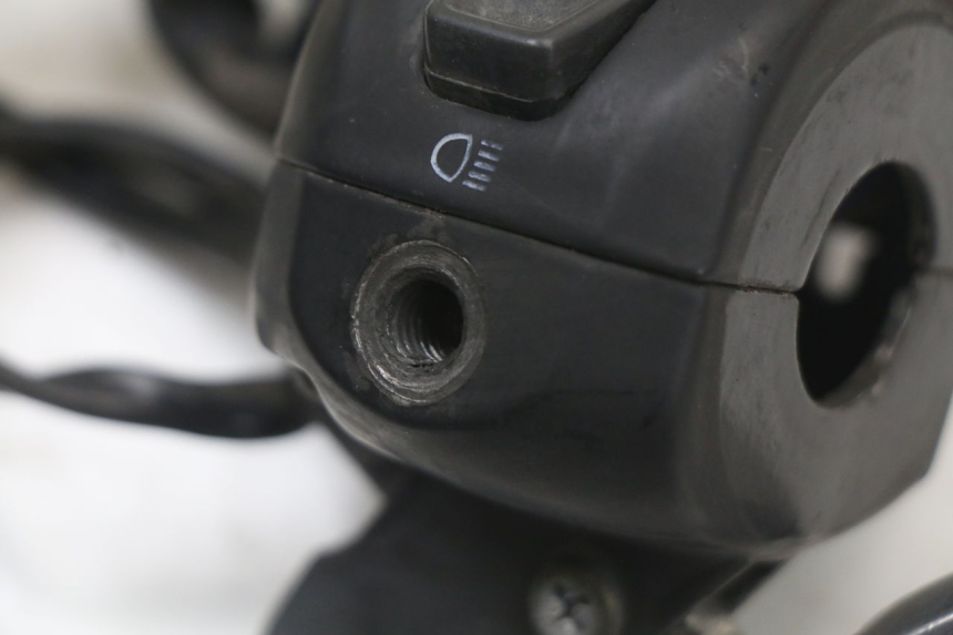 photo de COMANDO ESQUERDO BEELINE VELOCE 4T 50 (2011 - 2020) - Detalhe da peça