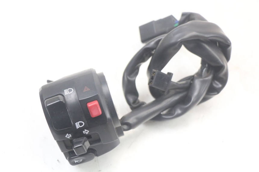 photo de COMANDO ESQUERDO KAWASAKI VERSYS ABS 650 (2015 - 2018) - Detalhe da peça