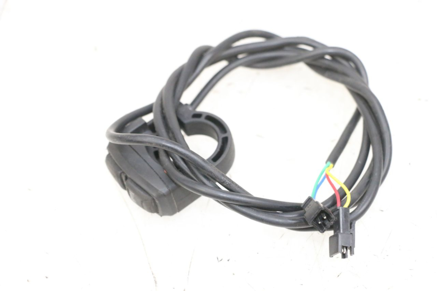photo de COMANDO ESQUERDO DUALTRON VICTOR LIMITED 1 - Detalhe da peça
