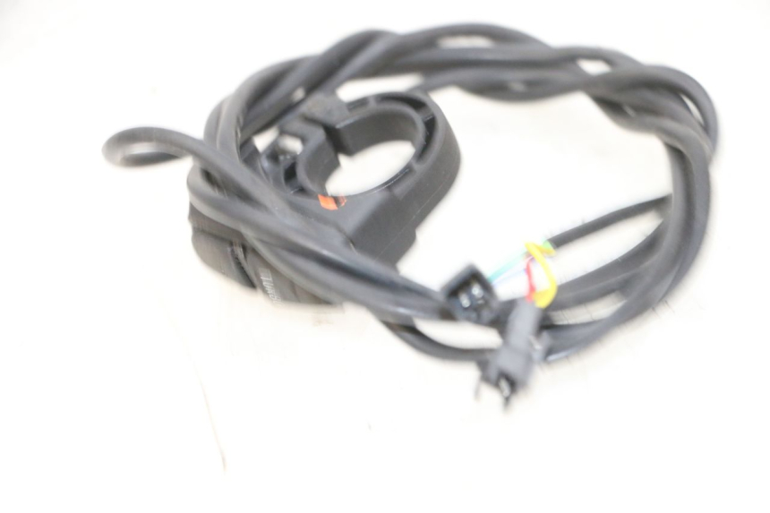 photo de COMANDO ESQUERDO DUALTRON VICTOR LIMITED 1 - Outro ângulo de visão
