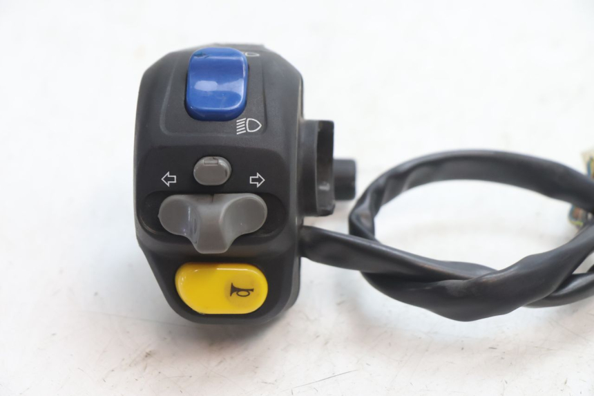 photo de COMANDO ESQUERDO PEUGEOT VIVACITY 50 (1998 - 2003) - Detalhe da peça