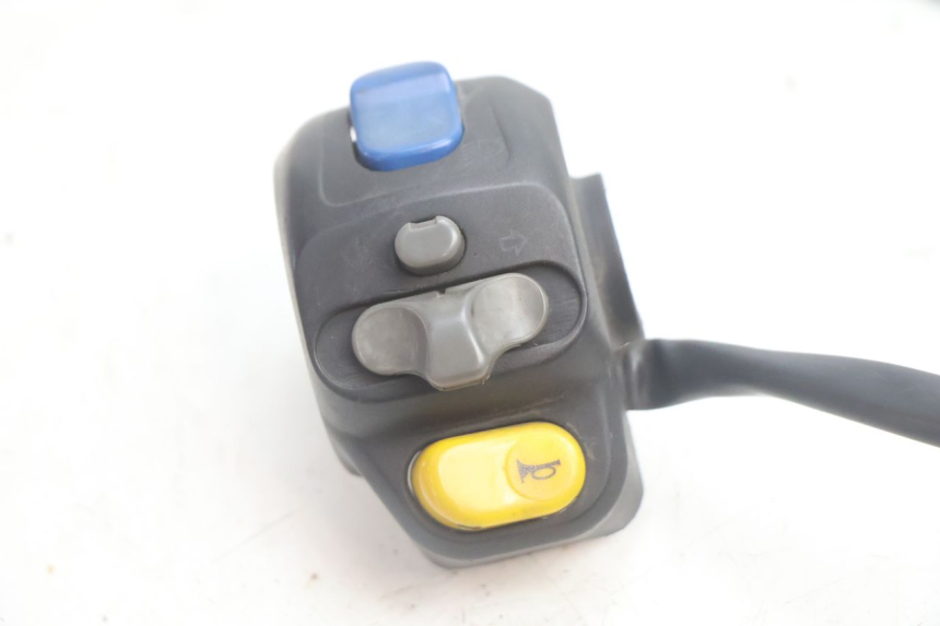 photo de COMANDO ESQUERDO PEUGEOT VIVACITY 100 (1999 - 2008) - Detalhe da peça