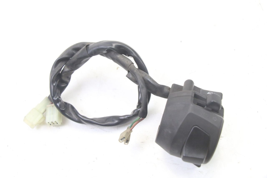photo de COMANDO ESQUERDO YAMAHA X-MAX XMAX 125 (2010 - 2013) - Outro ângulo de visão
