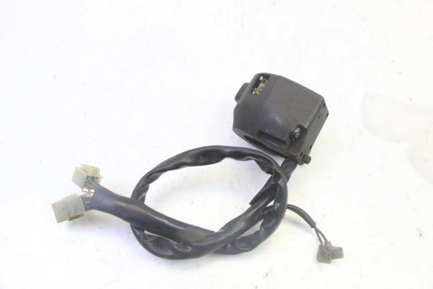 photo de COMANDO ESQUERDO YAMAHA X-MAX XMAX 125 (2010 - 2013) - Zoom do estado de desgaste