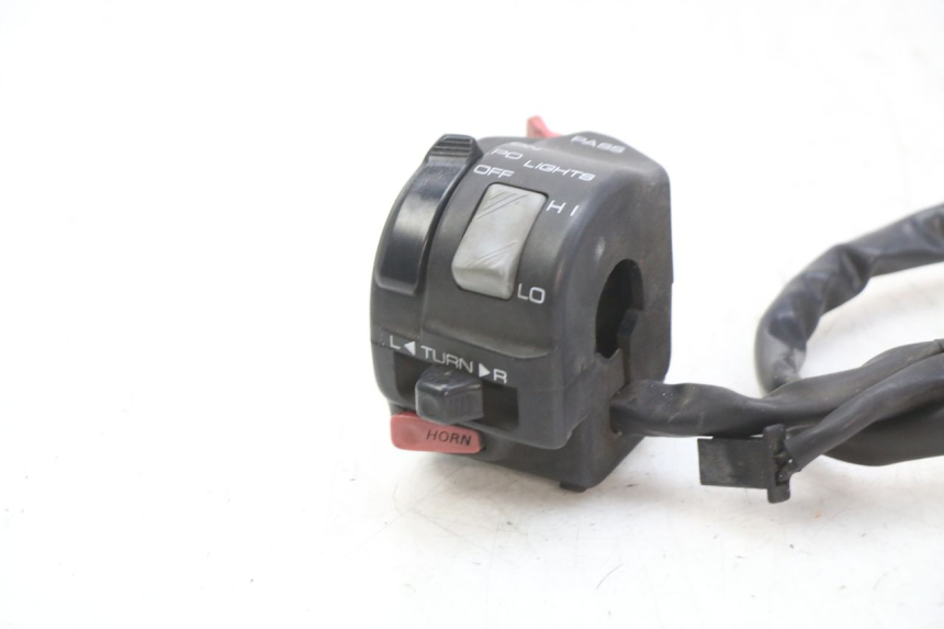 photo de COMANDO ESQUERDO YAMAHA XJ600 XJ DIVERSION 600 (1992 - 1997) - Ampliação técnica
