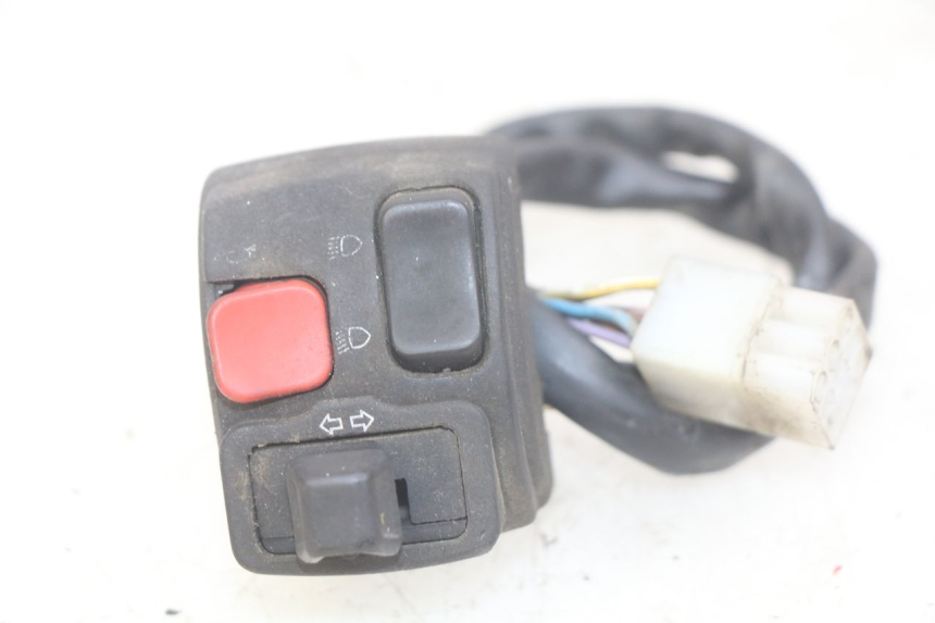 photo de COMANDO ESQUERDO PEUGEOT XP6 50 (2006 - 2011) - Vista principal