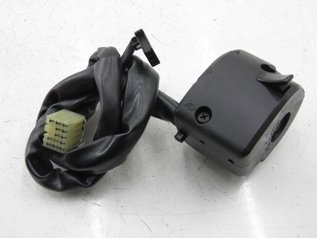 photo de COMANDO ESQUERDO YAMAHA FJR 1300 (2004 - 2005) - Peça verificada