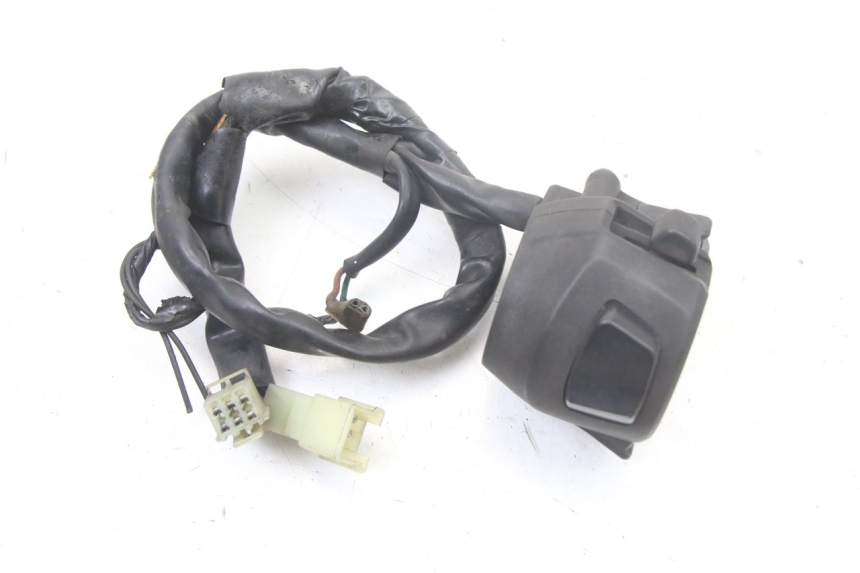 photo de COMANDO ESQUERDO YAMAHA X-MAX XMAX ABS 250 (2010 - 2014) - Outro ângulo de visão
