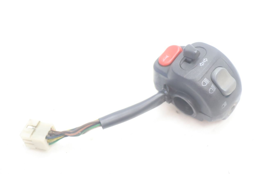 photo de COMANDO ESQUERDO YAMAHA YP MAJESTY 125 (2007 - 2010) - Zoom do estado de desgaste