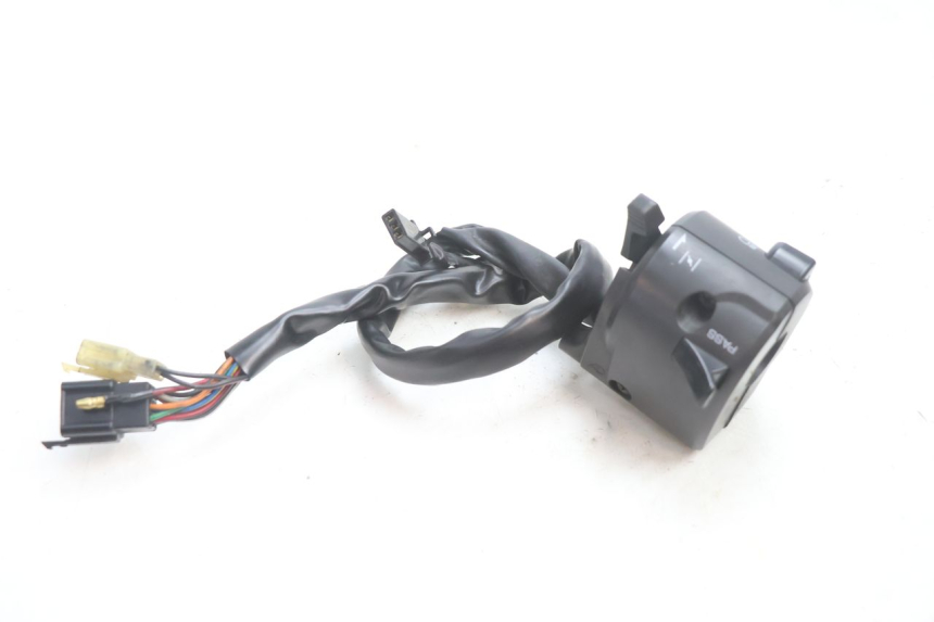 photo de INTERRUPTOR ESQUERDO KAWASAKI ZX-6R ZX6R 600 (2000 - 2002) - Zoom do estado de desgaste