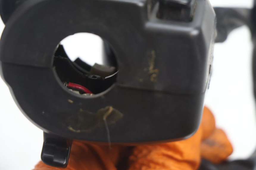 photo de INTERRUPTOR ESQUERDO KAWASAKI ZX-6R ZX6R 600 (2000 - 2002) - Peça verificada