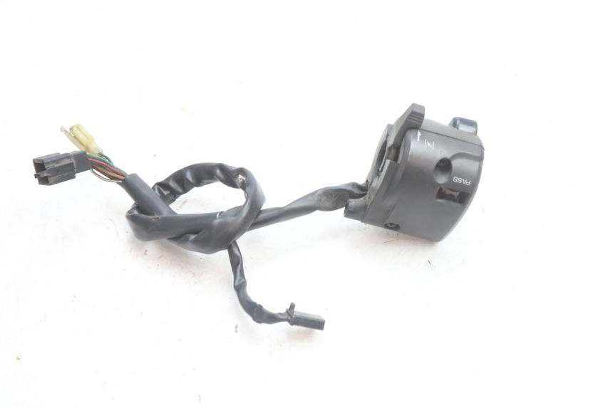 photo de COMANDO ESQUERDO KAWASAKI ZZR 600 (1995 - 2004) - Outro ângulo de visão