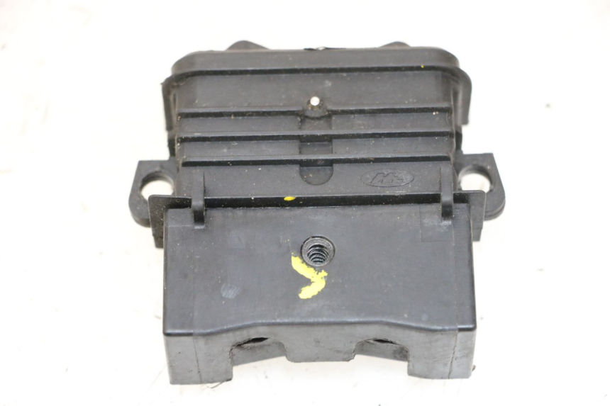 photo de COMUTADOR HONDA PCX (JF57/JF64) 125 (2014 - 2018) - Outro ângulo de visão