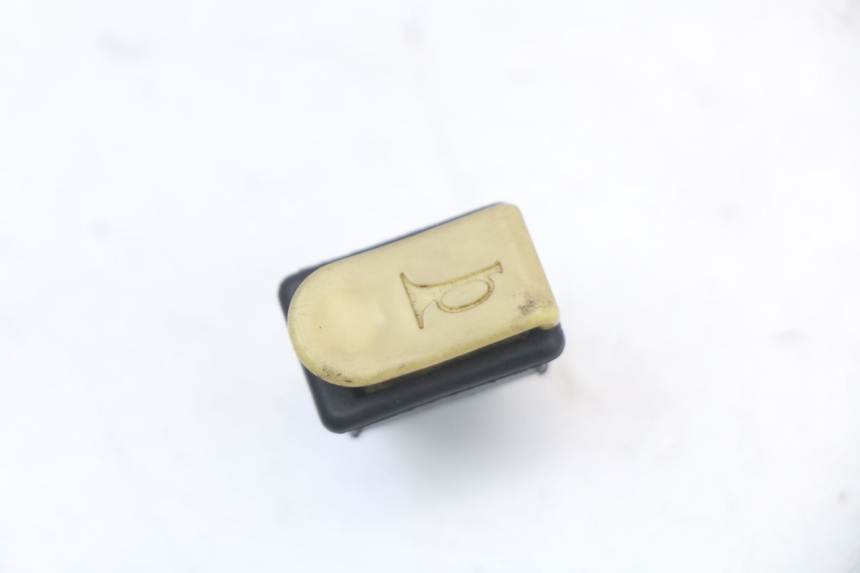 photo de COMANDO DE BUZINA PEUGEOT BUXY 50 (1993 - 1998) - Detalhe da peça
