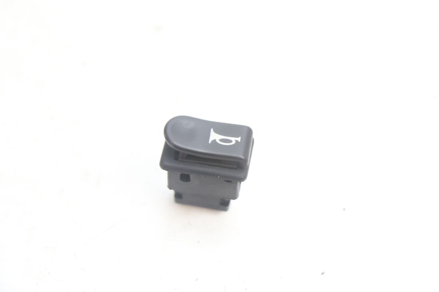 photo de INTERRUPTOR DE BUZINA TGB CITY RS 50 (2011 - 2016) - Vista principal