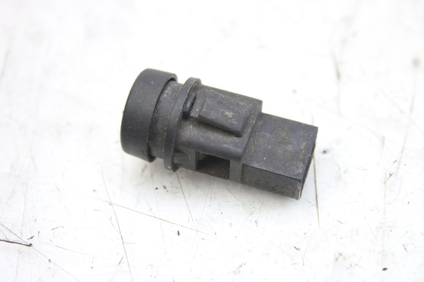 photo de COMANDO DE BUZINA HONDA FES S-WING SWING ABS 125 (2007 - 2015) - Detalhe da peça