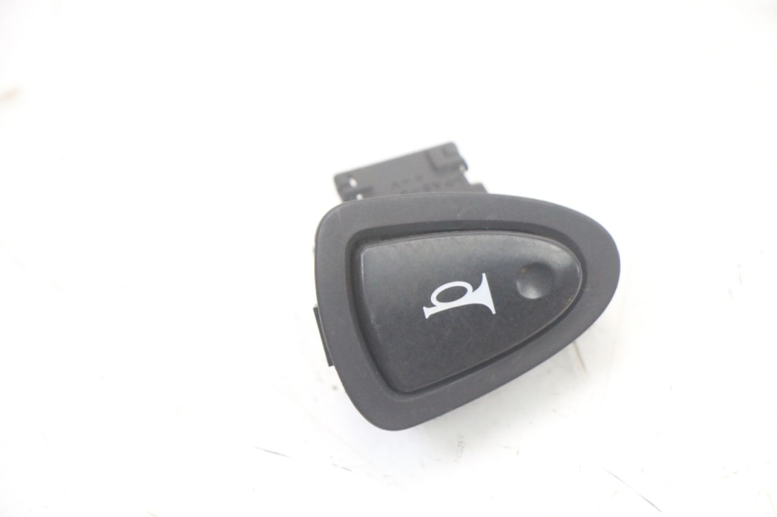 photo de COMANDO DE BUZINA HONDA SH i 300 (2015 - 2020) - Detalhe da peça