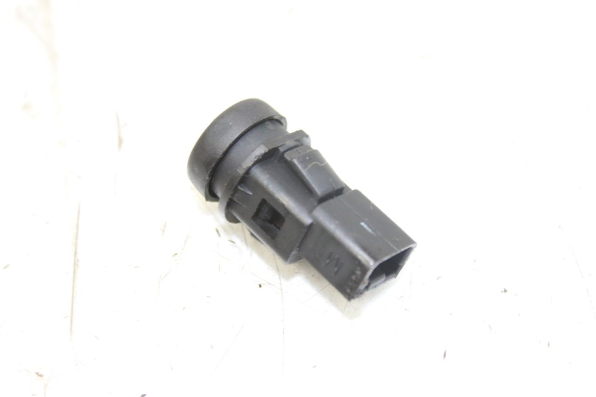 photo de COMANDO DE BUZINA PIAGGIO LIBERTY 4T 50 (2004 - 2008) - Detalhe da peça