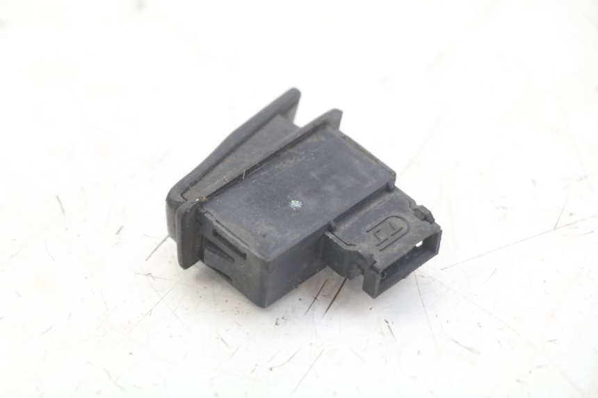 photo de COMANDO DE BUZINA KYMCO LIKE 4T 50 (2009 - 2018) - Detalhe da peça