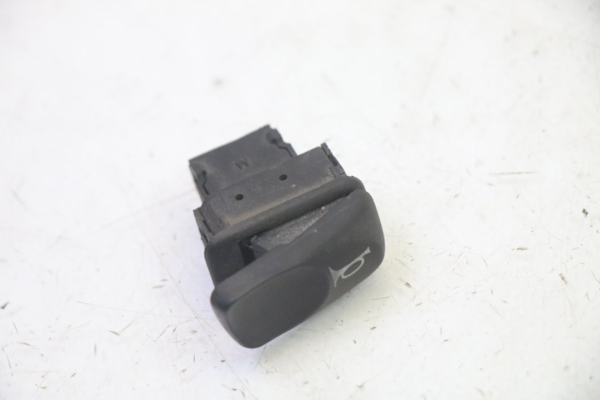 photo de COMANDO DE BUZINA PIAGGIO MP3 RL 250 (2006 - 2010) - Detalhe da peça