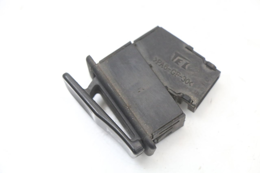 photo de COMANDO DE BUZINA HONDA NHX LEAD 110 (2008 - 2010) - Zoom do estado de desgaste