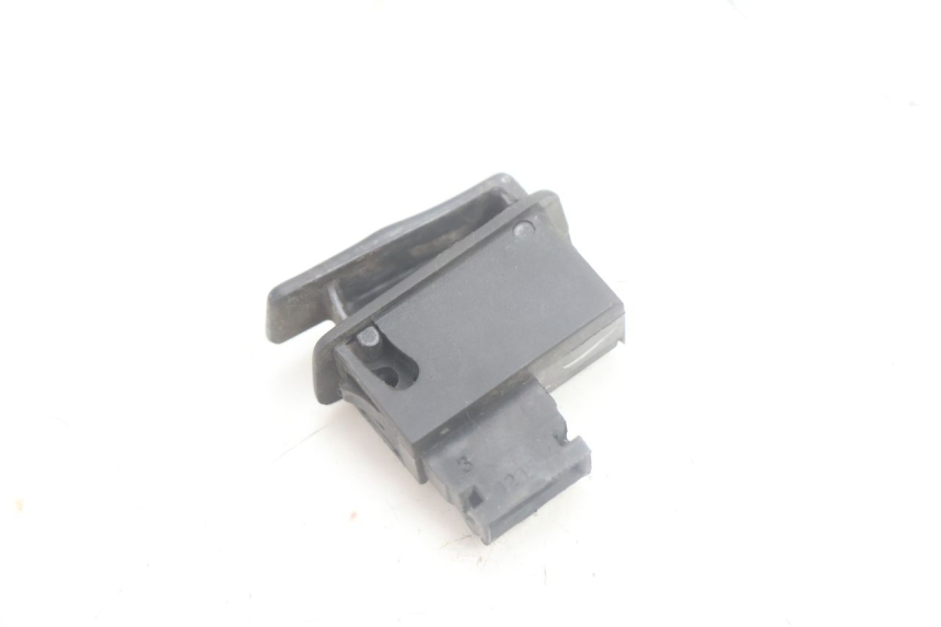 photo de COMANDO DE BUZINA HONDA SCV LEAD 100 (2003 - 2007) - Zoom do estado de desgaste