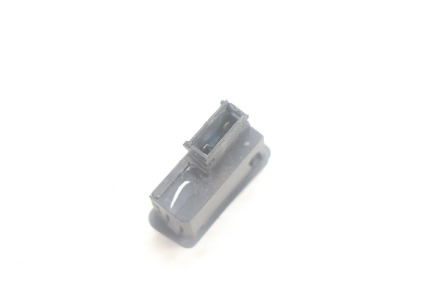photo de COMANDO DE BUZINA HONDA SCV LEAD 100 (2003 - 2007) - Outro ângulo de visão