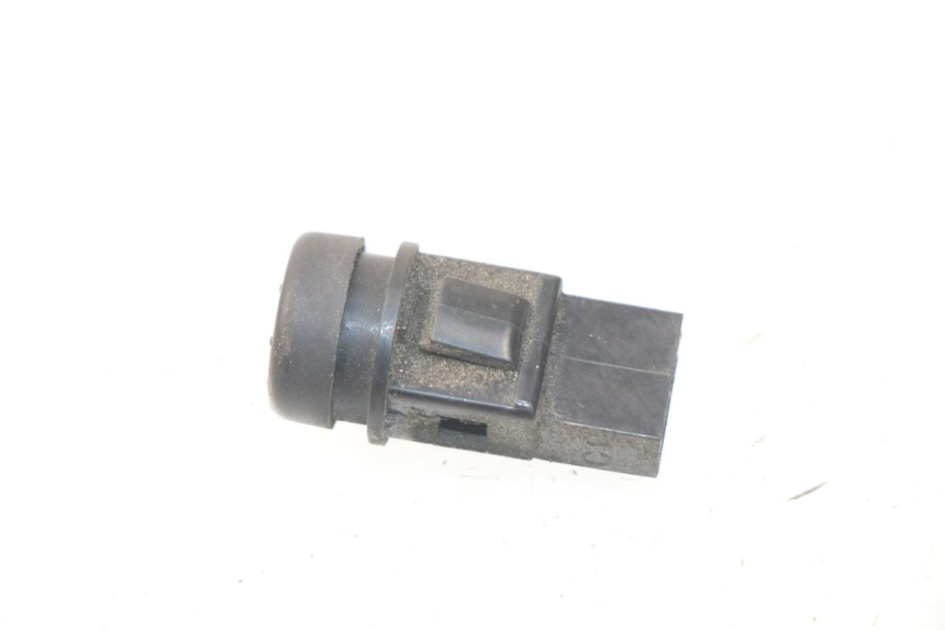 photo de COMANDO DE BUZINA APRILIA SR 2T 50 (2012 - 2017) - Zoom do estado de desgaste