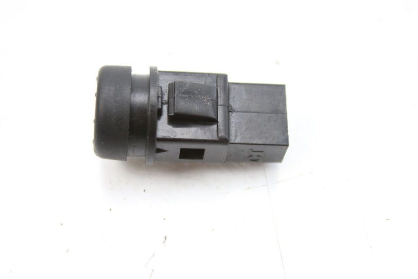 photo de COMANDO DE BUZINA APRILIA SR 2T 50 (2012 - 2017) - Zoom do estado de desgaste